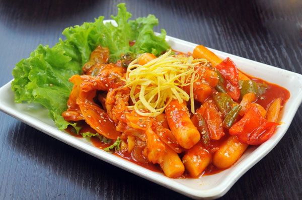 Bánh gạo Teokbokki và Bánh gạo Teokbokki và